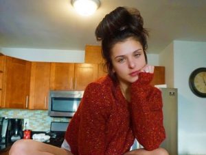 Leah Gotti Bio Data ~ Leah Gotti Biography ~ Leah Gotti Wikipedia